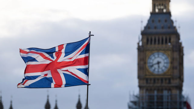 英军高官:俄“海燕”核动力导弹可在大气中飞数年,攻击世界各地