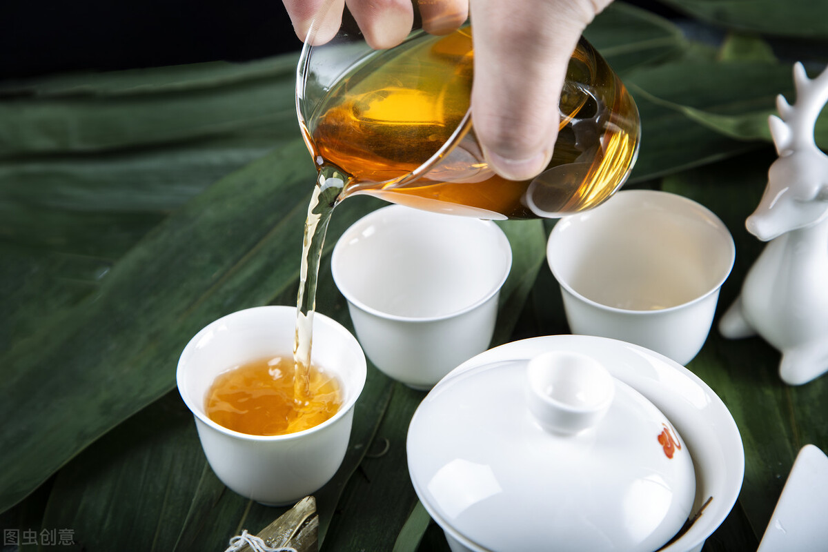 今秋的第一杯红茶,你喝了吗?何时喝红茶对身体好?