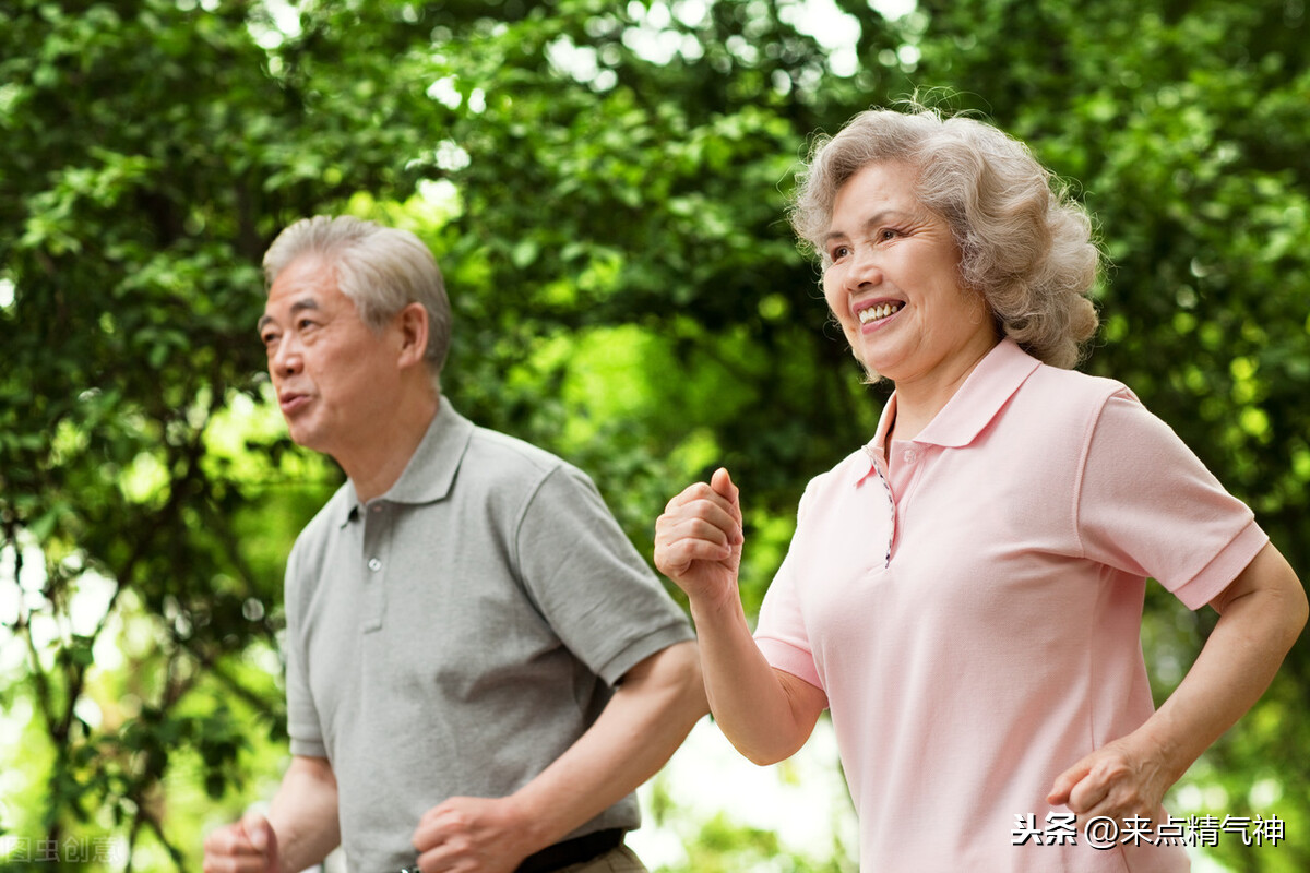 肝脏就是“油烟机”!油污太多导致脂肪肝,穴位“揉”回去