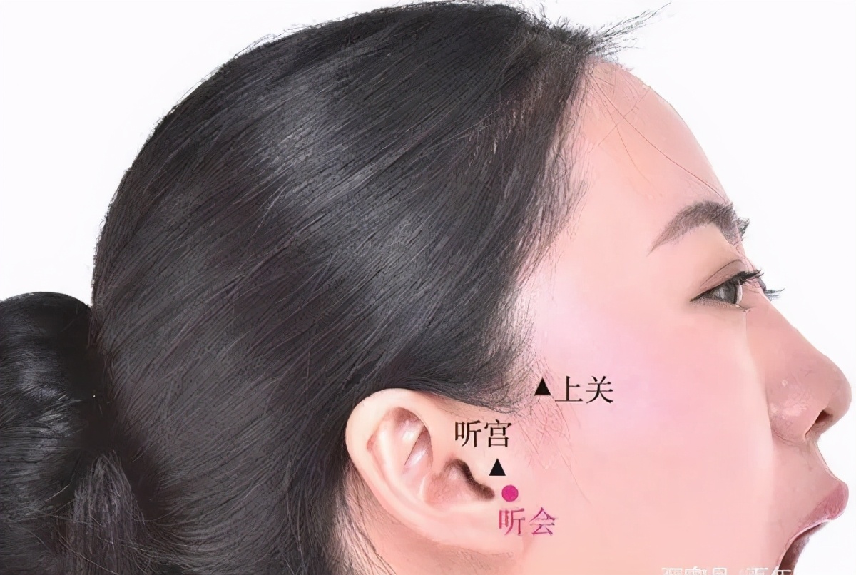 抓紧早上的五分钟,这么做可以通七窍,养五脏,延年益寿