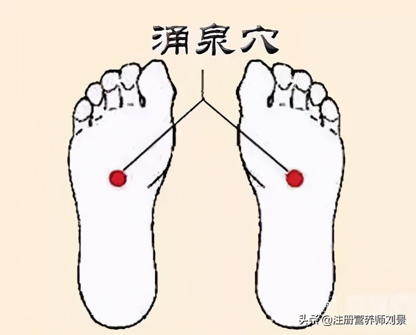 手脚冰凉怎么回事?注册营养师教你药膳食疗“保暖”方法